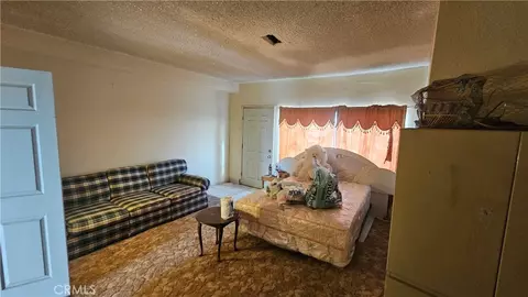 Bedroom - 56727 Cone Blvd, Landers, CA 92285 photo 1 of 4