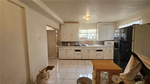 Entry Way - 56727 Cone Blvd, Landers, CA 92285 photo 1 of 11