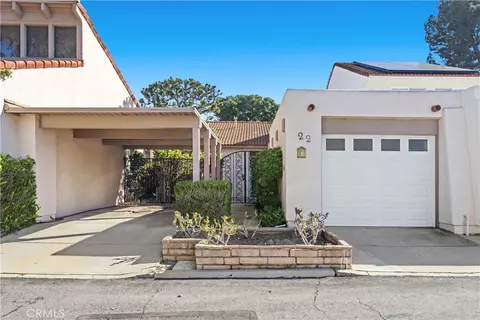 22 Meadowsweet, Irvine, CA 92612