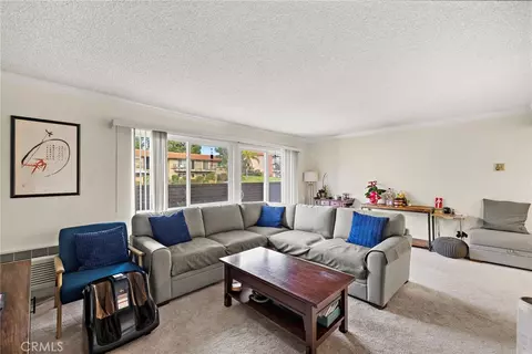 3019 Via Buena Vis #B, Laguna Woods, CA 92637