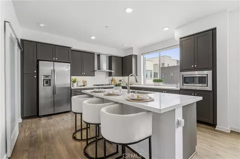 Kitchen - 221 Bowery, Irvine, CA 92612 photo 1 of 7
