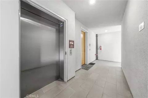 Entry Way - 221 Bowery, Irvine, CA 92612 photo 4 of 5