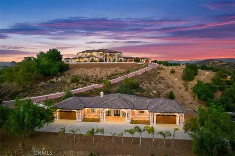 36852 Calle De Lobo, Murrieta, CA 92562