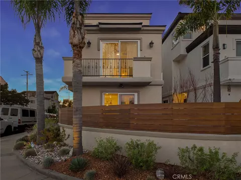 1201 Delaware St, Huntington Beach, CA 92648