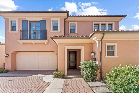 105 Landover, Irvine, CA 92620