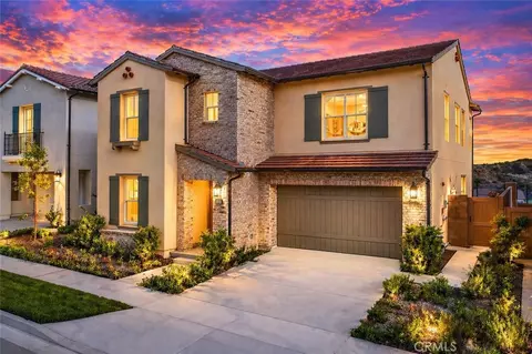 206 Collino, Irvine, CA 92602