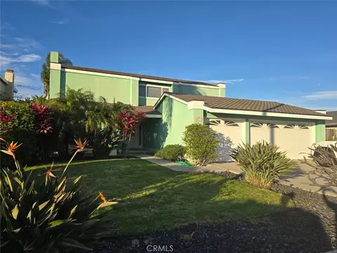 8711 Larkport, Huntington Beach, CA 92646
