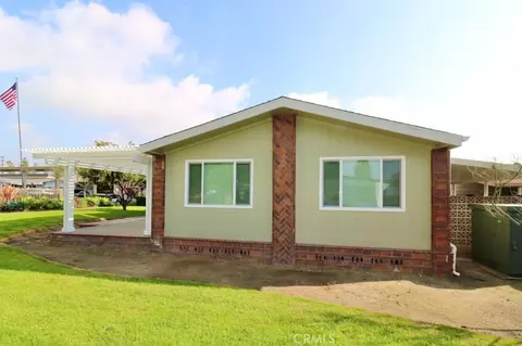 12707 Lake Forest Way #135, La Mirada, CA 90638
