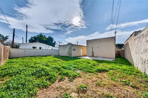 Exterior - 1905 E Palmer, Compton, CA 90221 photo 7 of 8
