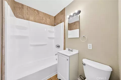 Bath - 1905 E Palmer, Compton, CA 90221 photo 1 of 2