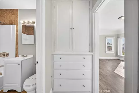 Entry Way - 1905 E Palmer, Compton, CA 90221 photo 1 of 2