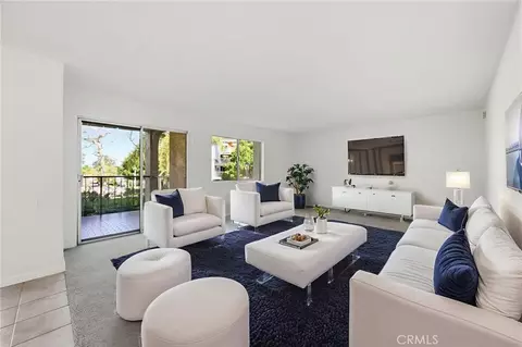 3243 San Amadeo #1F, Laguna Woods, CA 92637