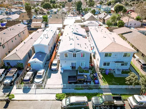 136 W 61st St, Los Angeles, CA 90003