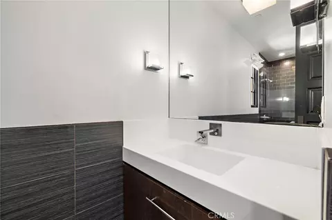 Bath - 12 Thomas Rd, Ladera Ranch, CA 92694 photo 9 of 10