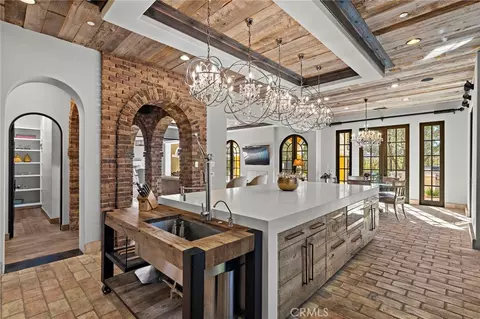 Kitchen - 12 Thomas Rd, Ladera Ranch, CA 92694 photo 3 of 5