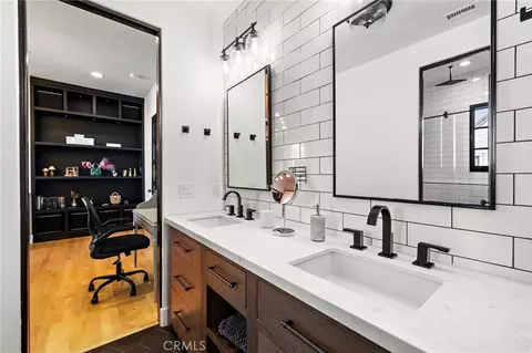 Bath - 12 Thomas Rd, Ladera Ranch, CA 92694 photo 8 of 10