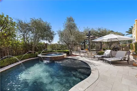 Exterior - 12 Thomas Rd, Ladera Ranch, CA 92694 photo 2 of 10