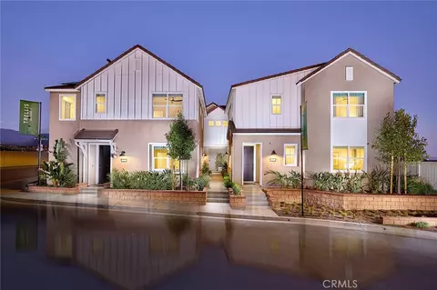 16573 Bottlebrush Ln #2, Fontana, CA 92336