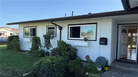 8422 Munster, Huntington Beach, CA 92646