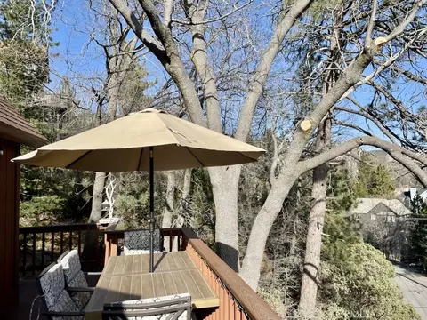 Exterior - 26620 Modoc, Lake Arrowhead, CA 92352 photo 3 of 3