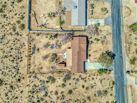 View/Area - 6748 San Angelo, Joshua Tree, CA 92252 photo 3 of 3