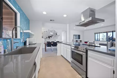Kitchen - 6748 San Angelo, Joshua Tree, CA 92252 photo 2 of 3