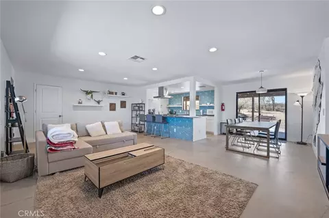 Living - 6748 San Angelo, Joshua Tree, CA 92252 photo 2 of 2