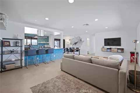 Living - 6748 San Angelo, Joshua Tree, CA 92252 photo 1 of 2