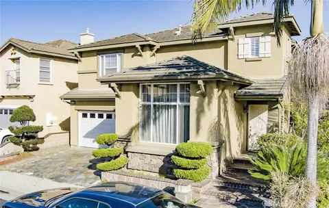 19 Sorbonne, Westminster, CA 92683