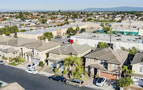 19 Sorbonne, Westminster, CA 92683