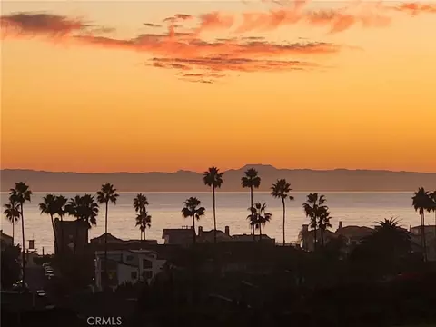 230 Lille Ln #113, Newport Beach, CA 92663