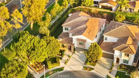 View/Area - 71 Clocktower, Irvine, CA 92620 photo 1 of 10