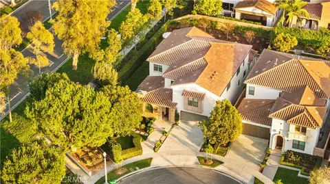 View/Area - 71 Clocktower, Irvine, CA 92620 photo 5 of 10