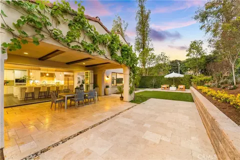 Exterior - 71 Clocktower, Irvine, CA 92620 photo 5 of 8