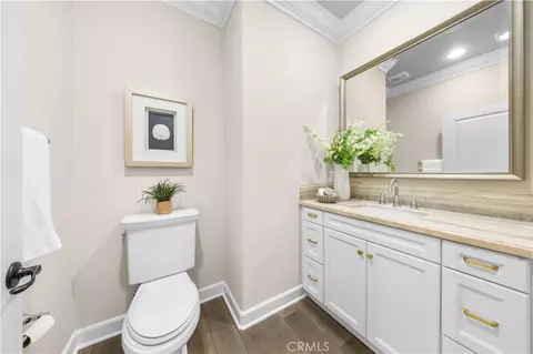 Bath - 71 Clocktower, Irvine, CA 92620 photo 2 of 5