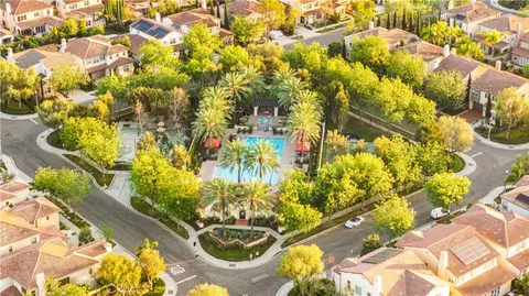 View/Area - 71 Clocktower, Irvine, CA 92620 photo 8 of 10