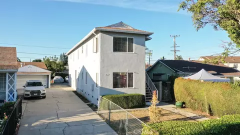 1139 E 67th St, Inglewood, CA 90302
