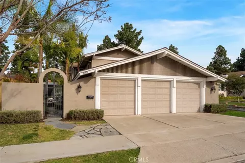 18822 Saginaw Dr, Irvine, CA 92603