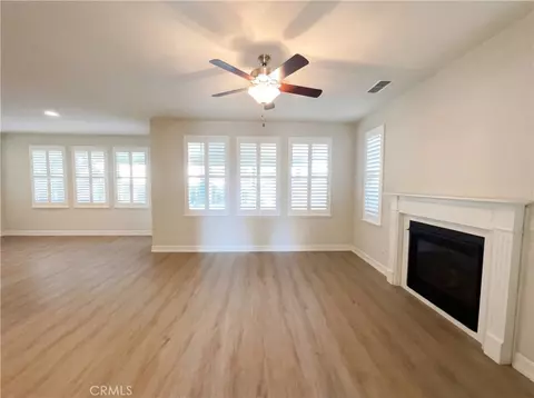 Living - 4660 Lue Ln, Carmichael, CA 95608 photo 2 of 4