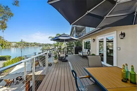 22344 Whirlaway Ct, Canyon Lake, CA 92587