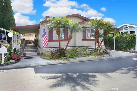 28 Rancho Rd, Tustin, CA 92780