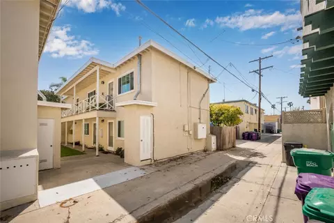 Exterior - 69 Glendora, Long Beach, CA 90803 photo 3 of 4