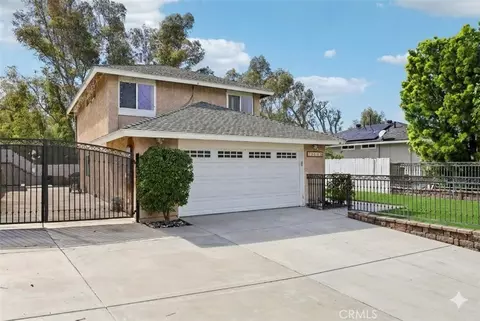 27172 Valleymont Rd, Lake Forest, CA 92630
