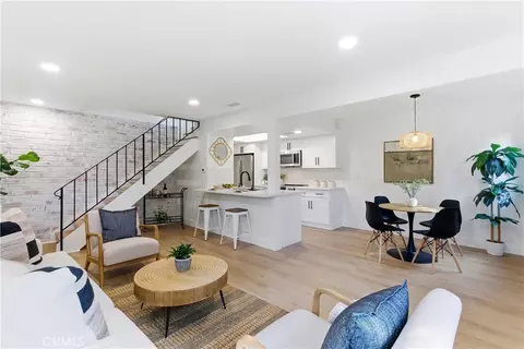 16395 Del Oro Cir, Huntington Beach, CA 92649