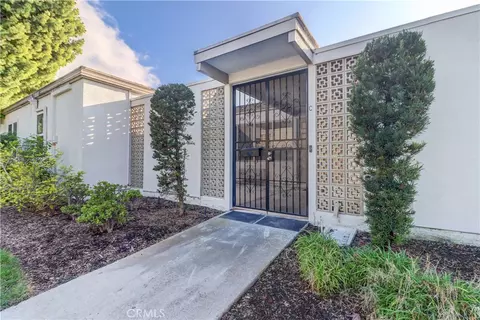 319 Avenida Carmel #C, Laguna Woods, CA 92637