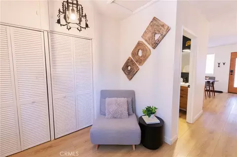 Entry Way - 376 Riverside Ave, Sugarloaf, CA 92386 photo 2 of 3