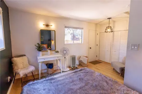 Bedroom - 376 Riverside Ave, Sugarloaf, CA 92386 photo 4 of 4