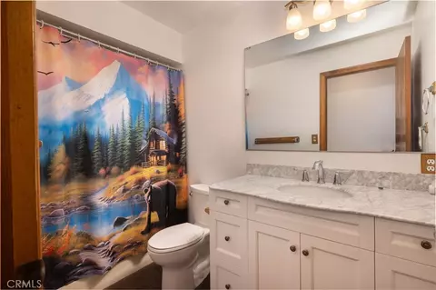 Bath - 889 Mcalister Rd, Big Bear City, CA 92314 photo 2 of 5
