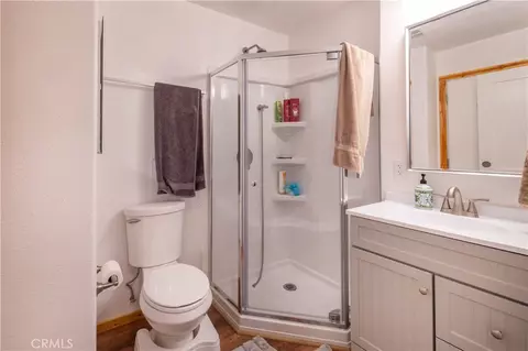 Bath - 889 Mcalister Rd, Big Bear City, CA 92314 photo 1 of 5