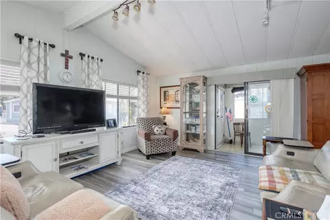 80 Huntington #618, Huntington Beach, CA 92648